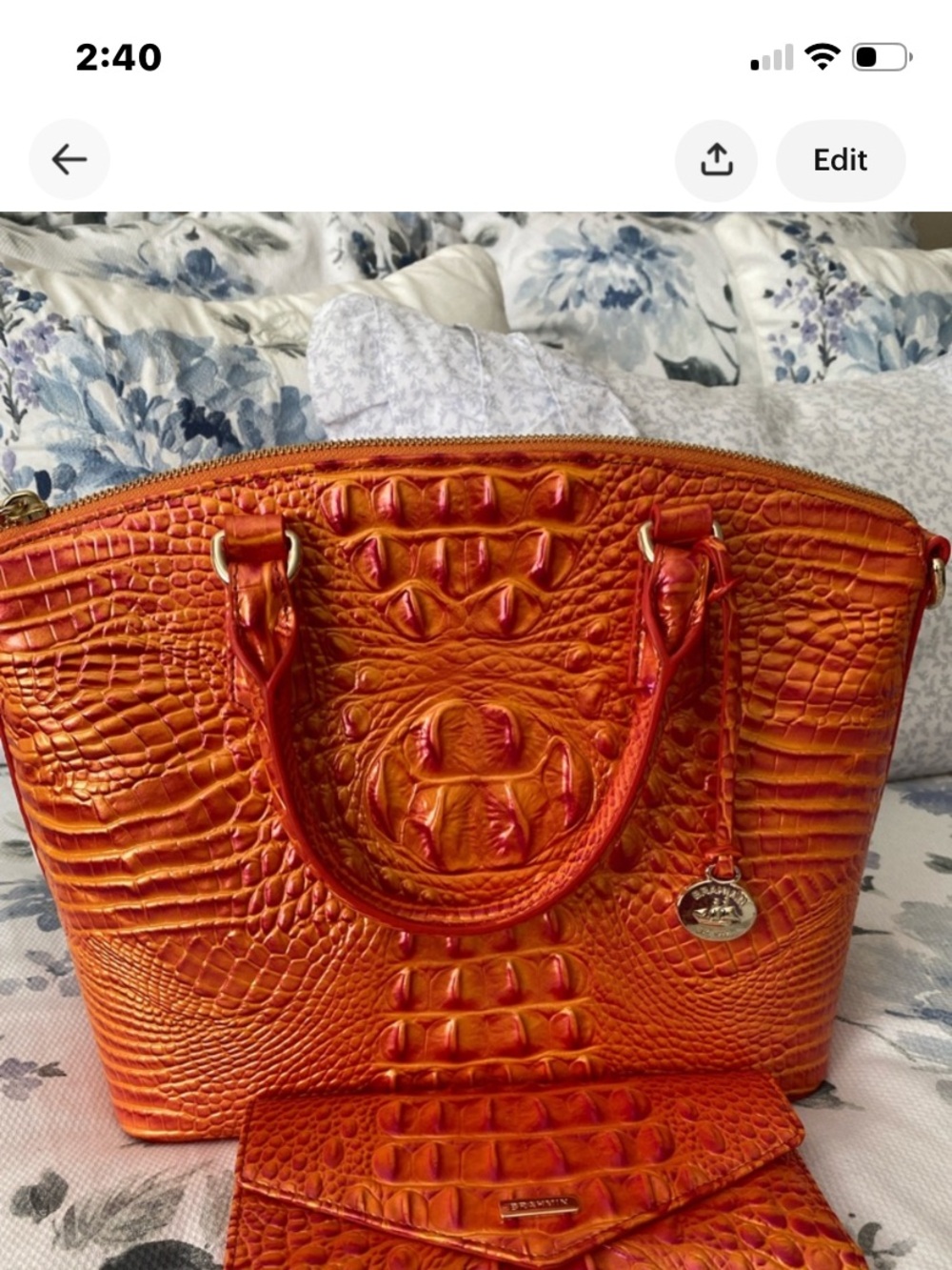 Brahmin med Duxbury with wallet.